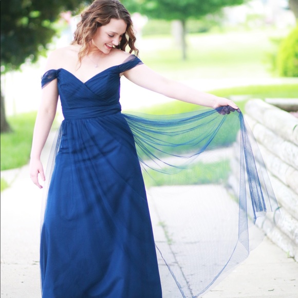 Dresses & Skirts - Navy blue tulle bridesmaid dress